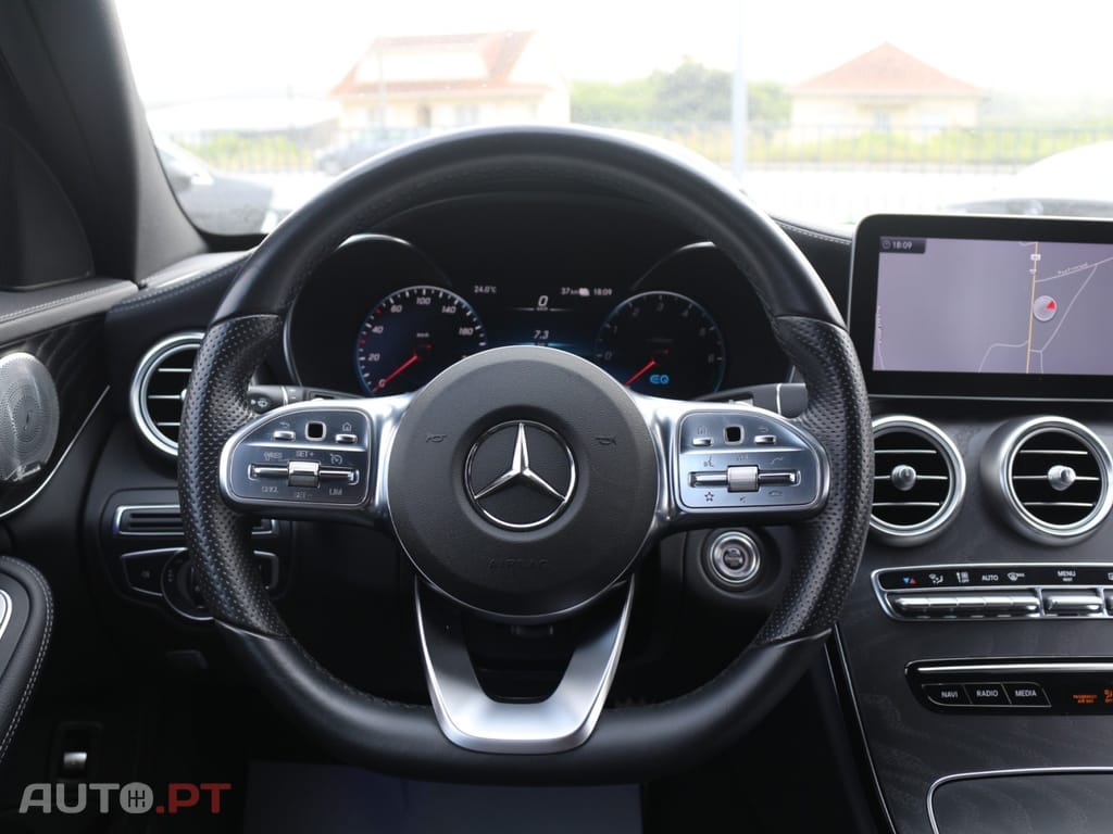 Mercedes-Benz C 300 de AMG Line