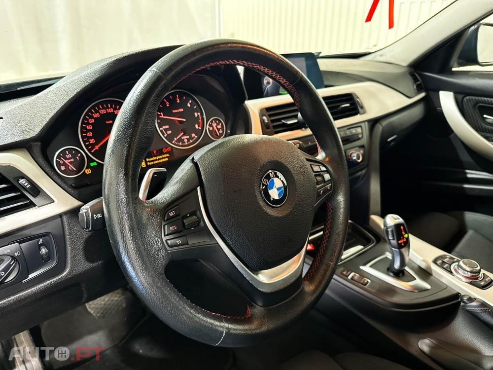 BMW 318 d Line Sport Shadow Auto