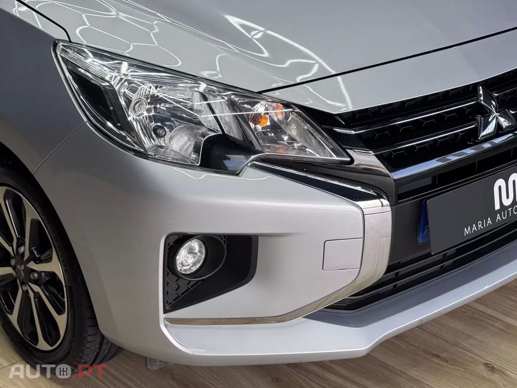 Mitsubishi Space Star 1.2 Intense Connect Edition