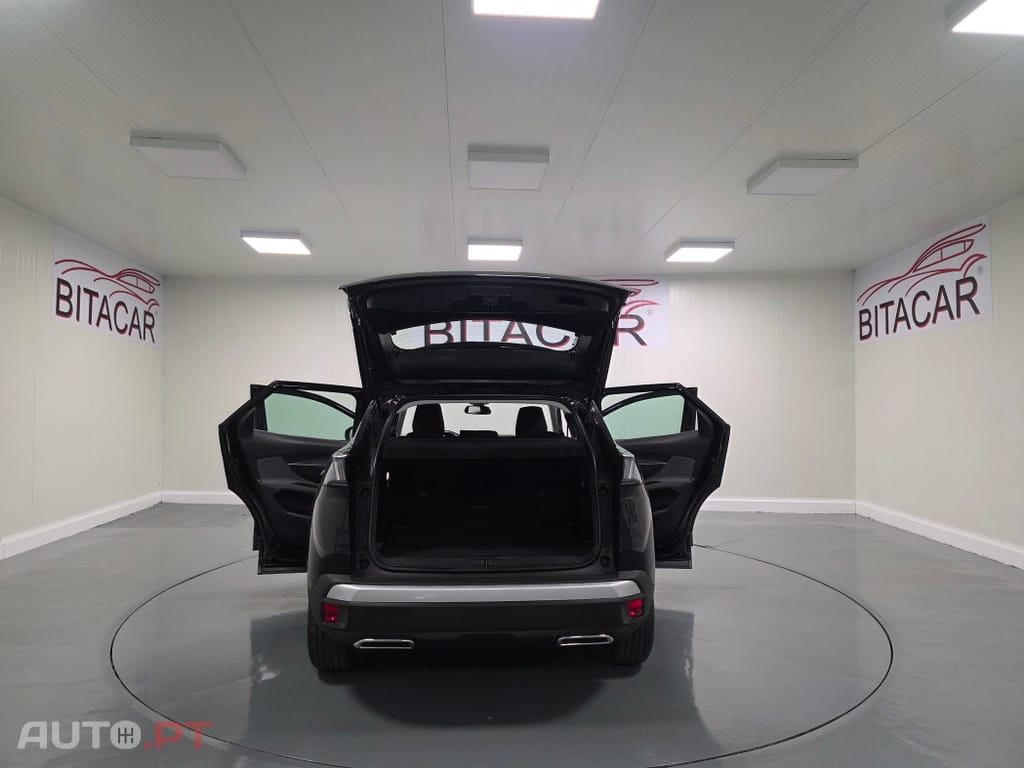 Peugeot 3008 1.5 BlueHDi Style