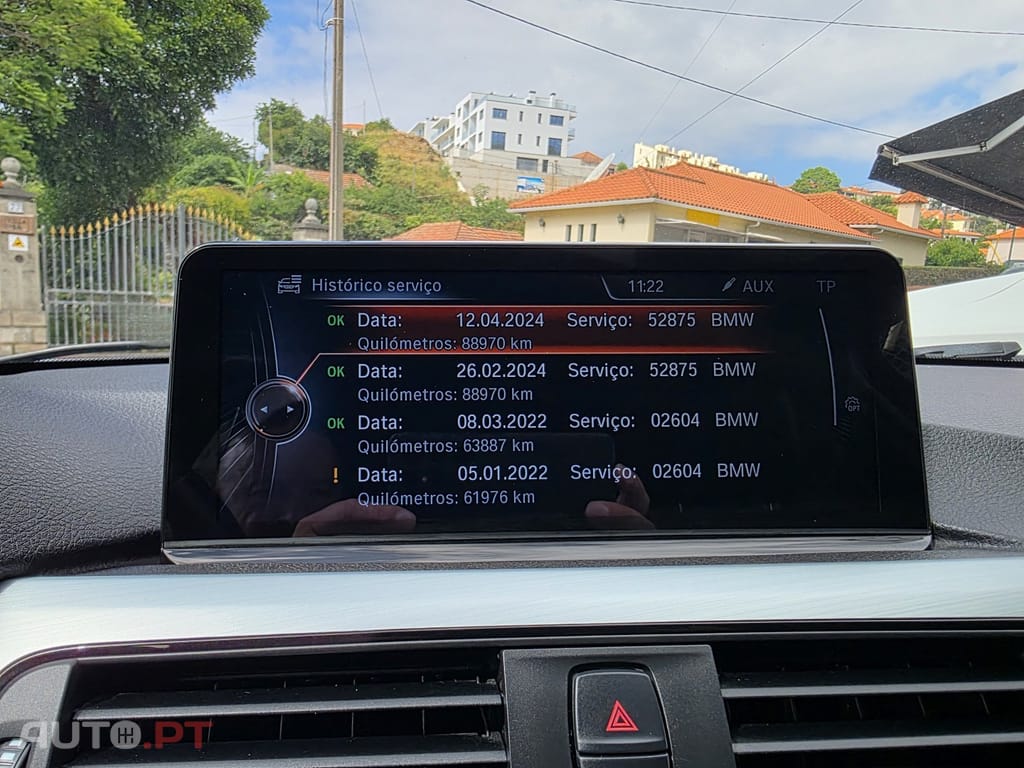 BMW 318 d Line Luxury Auto