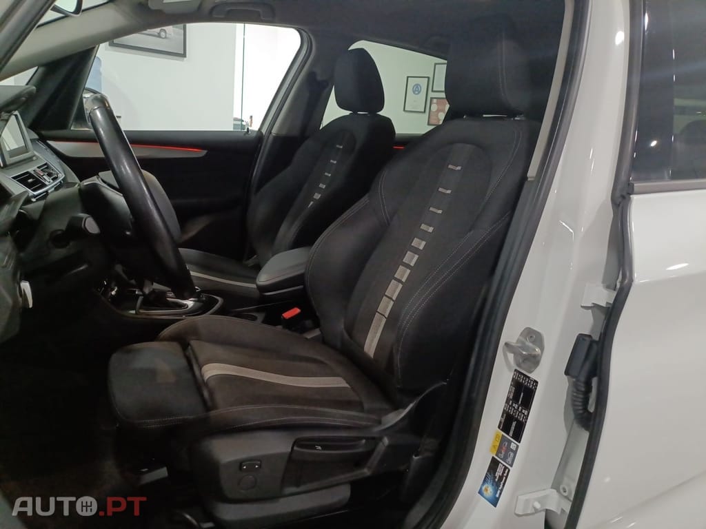 BMW 225 Line Sport