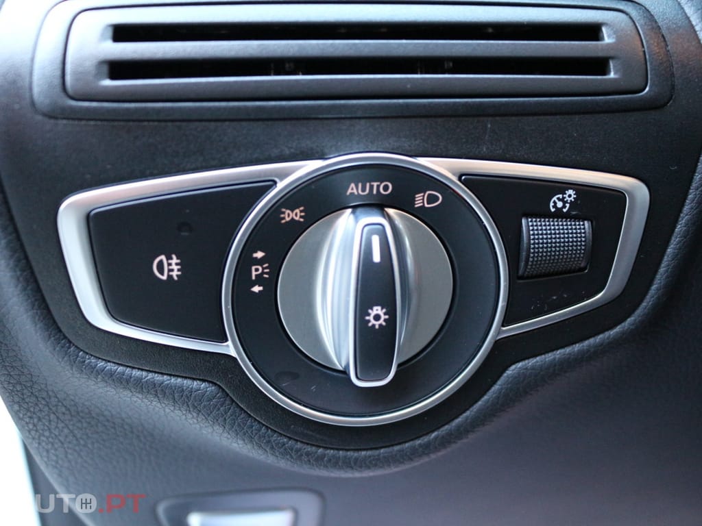 Mercedes-Benz GLC 300 de 4-Matic AMG Pack Night