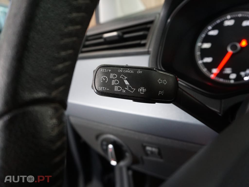 SEAT Arona 1.0 TSI Style — fotografia 20