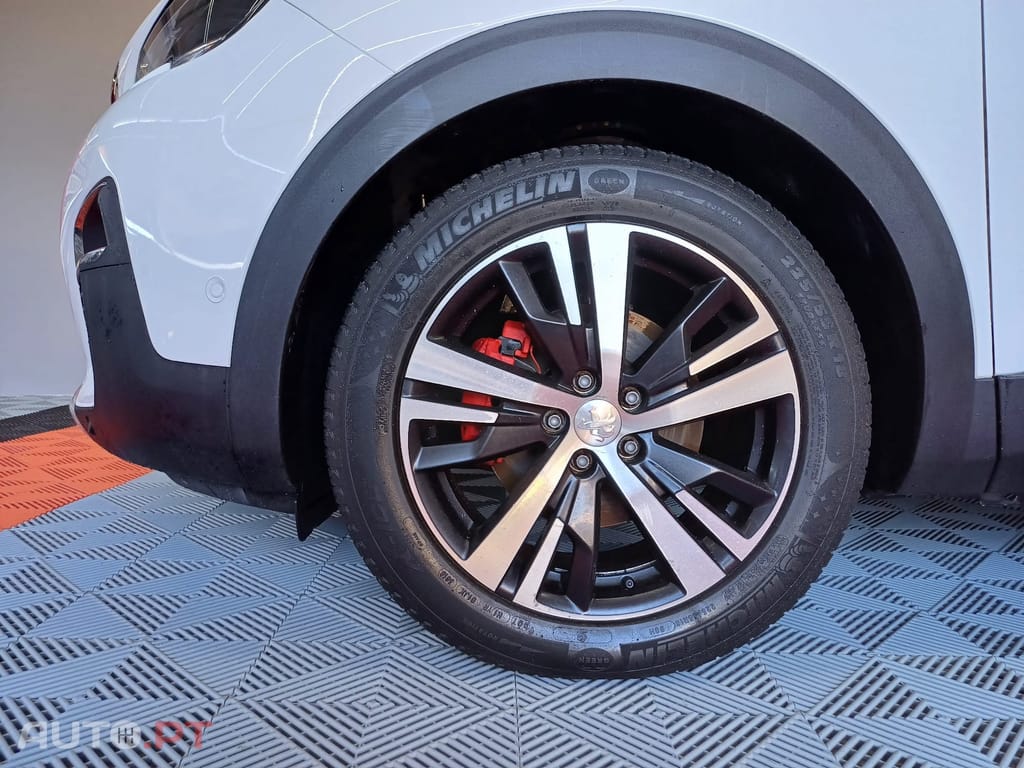 Peugeot 3008 1.2 PureTech Allure