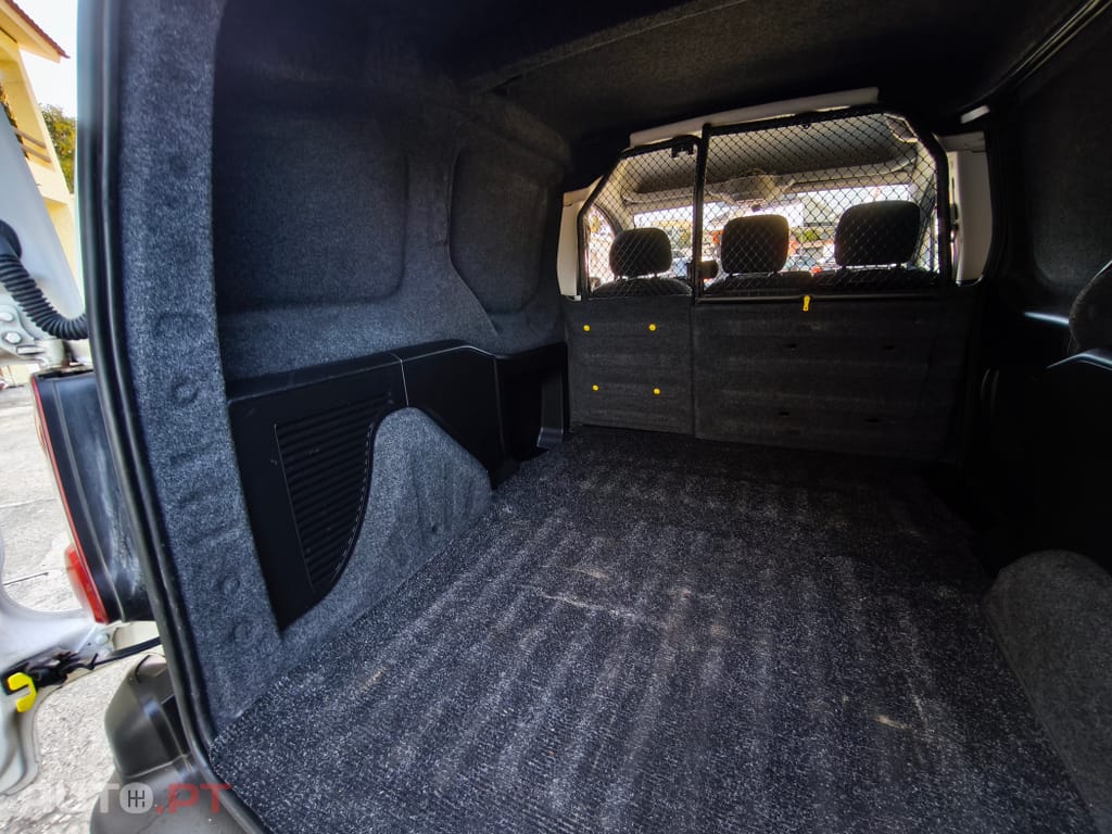 Peugeot Partner 1.6 BlueHDi L1 Premium 3L