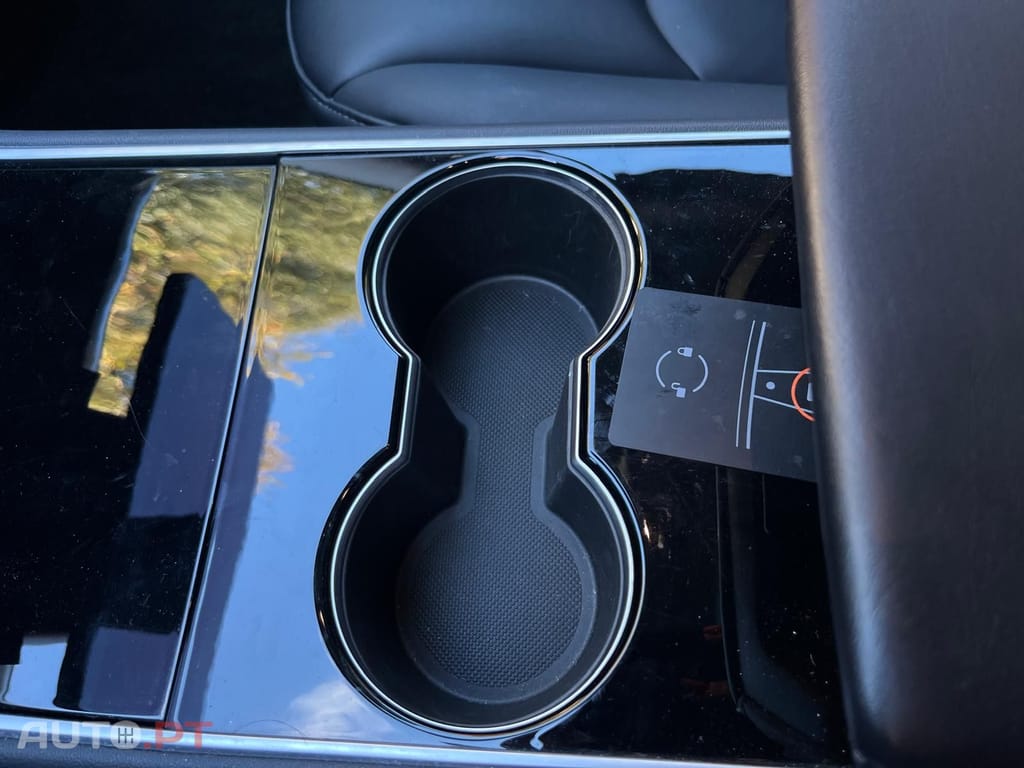 Tesla Model 3 PERFORMANCE 