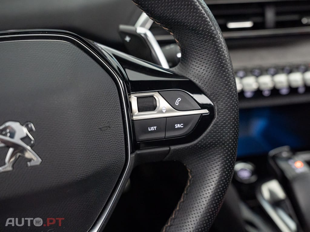 Peugeot 3008 1.6 Hybrid4 GT e-EAT8