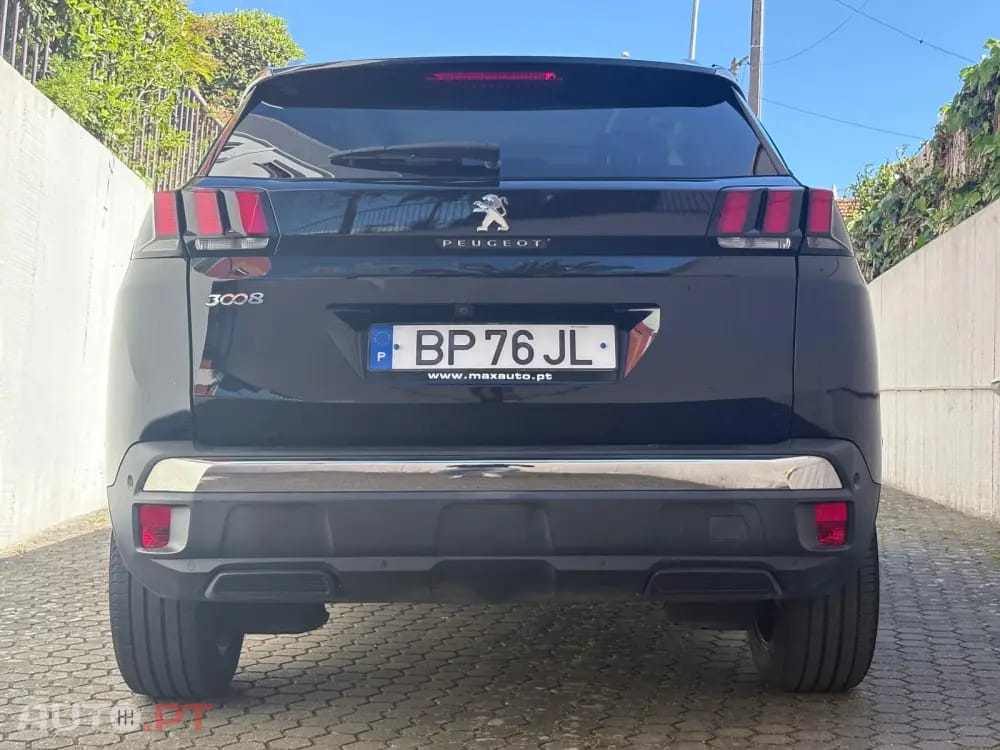 Peugeot 3008 1.2 PureTech Allure EAT8