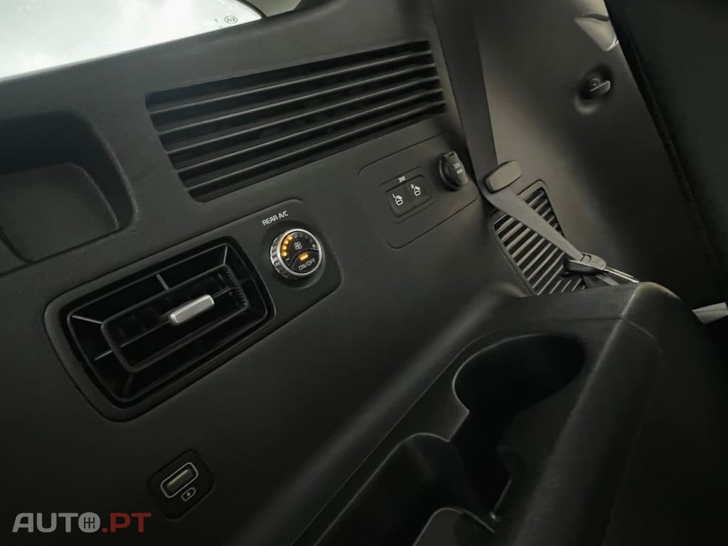 Kia Sorento 1.6 T-GDI PHEV Concept+SRF