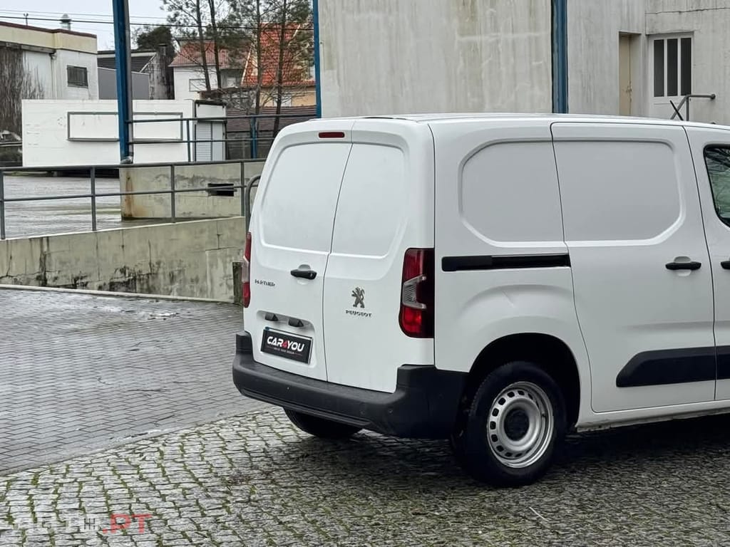 Peugeot Partner 1.5 BlueHDi Premium Standard