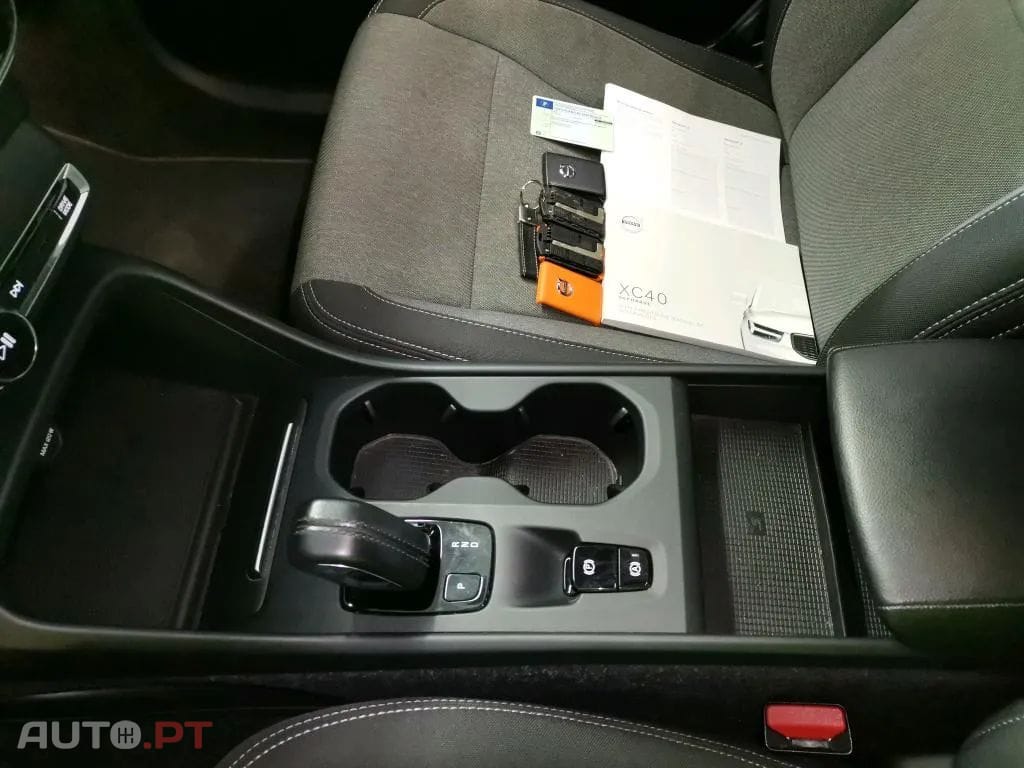 Volvo XC40 1.5 T5 PHEV Inscription Expression