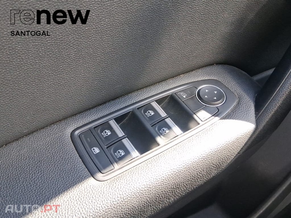 Renault Captur E-tech Plug In Hybrid 160