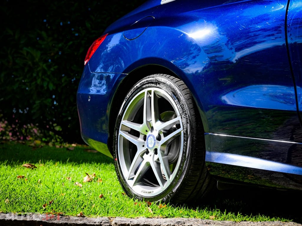 Mercedes-Benz E 200 AMG Line Auto