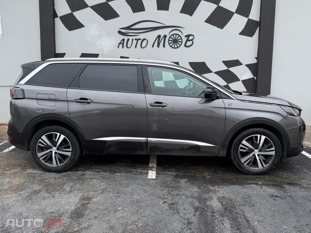 Peugeot 5008 BlueHDI 130 EAT8 Roadtrip