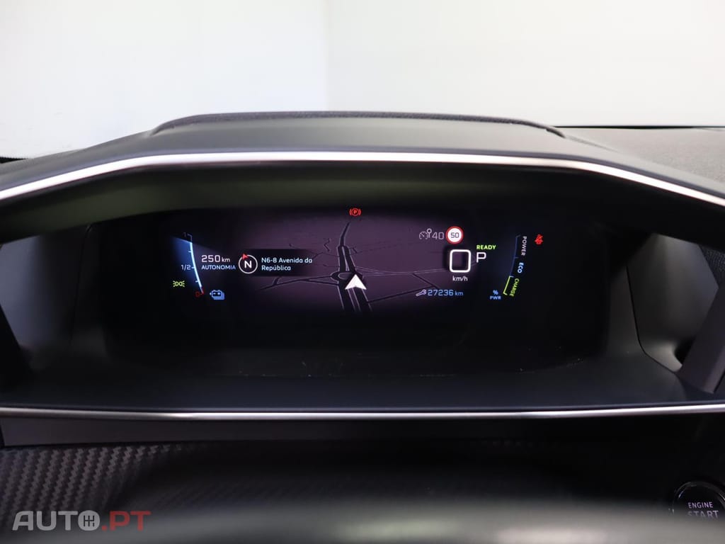 Peugeot E-208 Allure Versão Eléctrica
