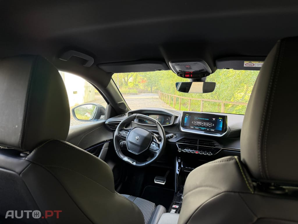 Peugeot E-208 50 kWh GT Line