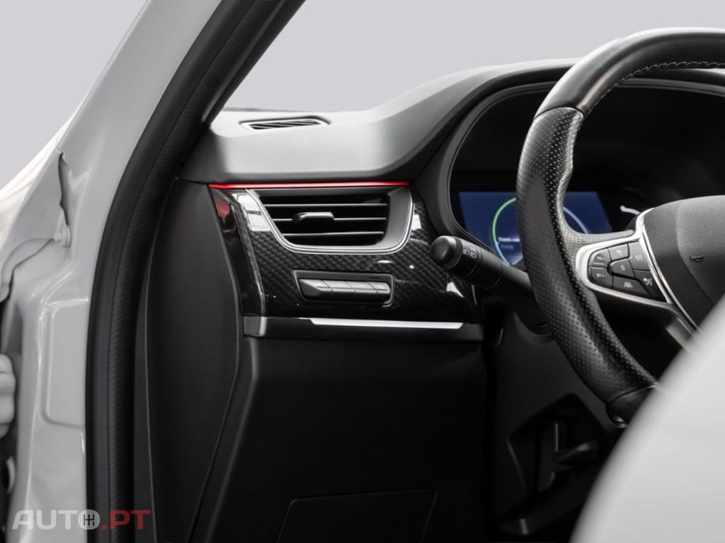 Renault Arkana R.S Line E-TECH I.V.A DEDUTIVEL