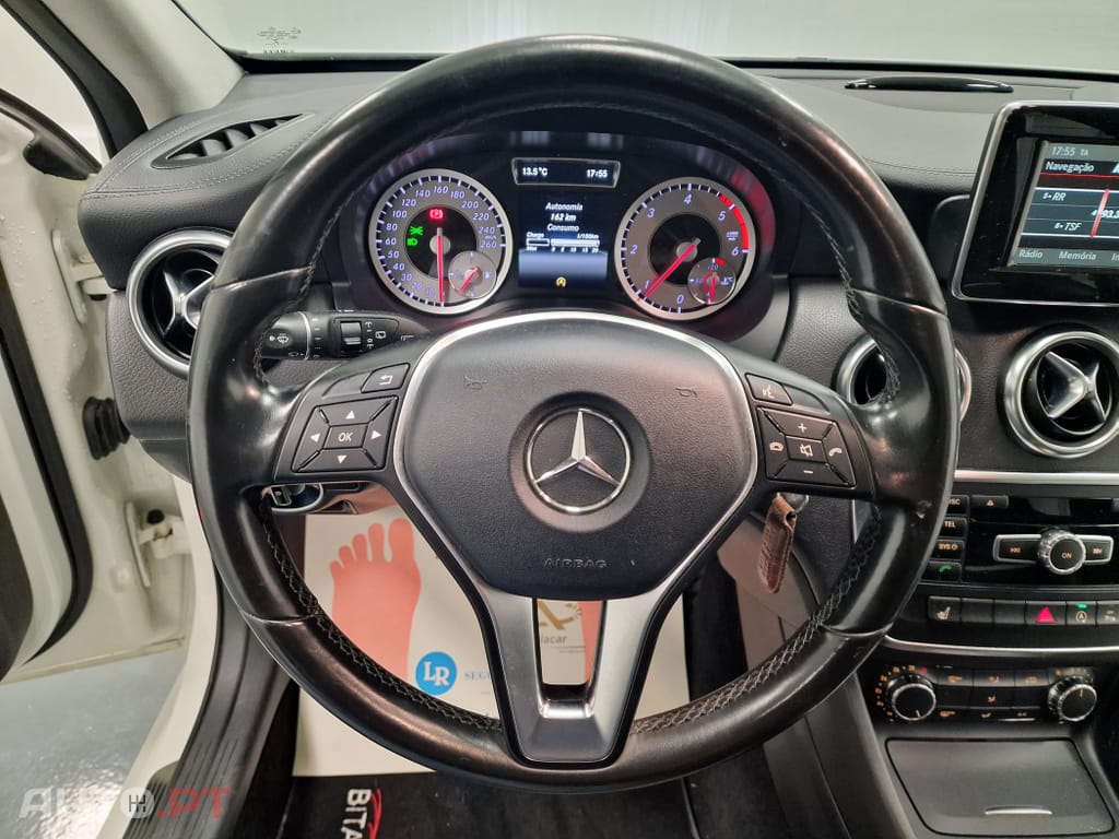 Mercedes-Benz A 180 CDi BlueEfficiency AMG Line