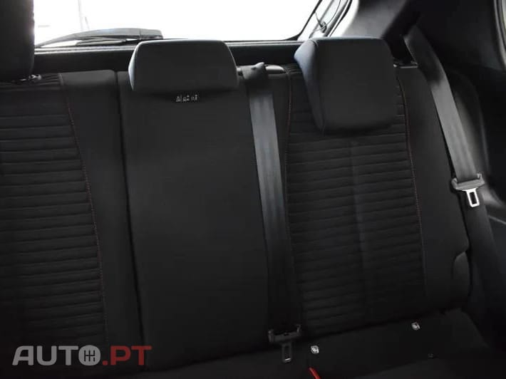 Peugeot 208 1.5 BlueHDi Active