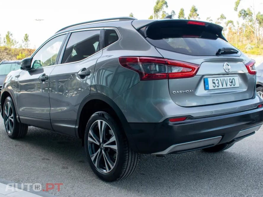 Nissan Qashqai 1.5 dCi N-Connecta J18