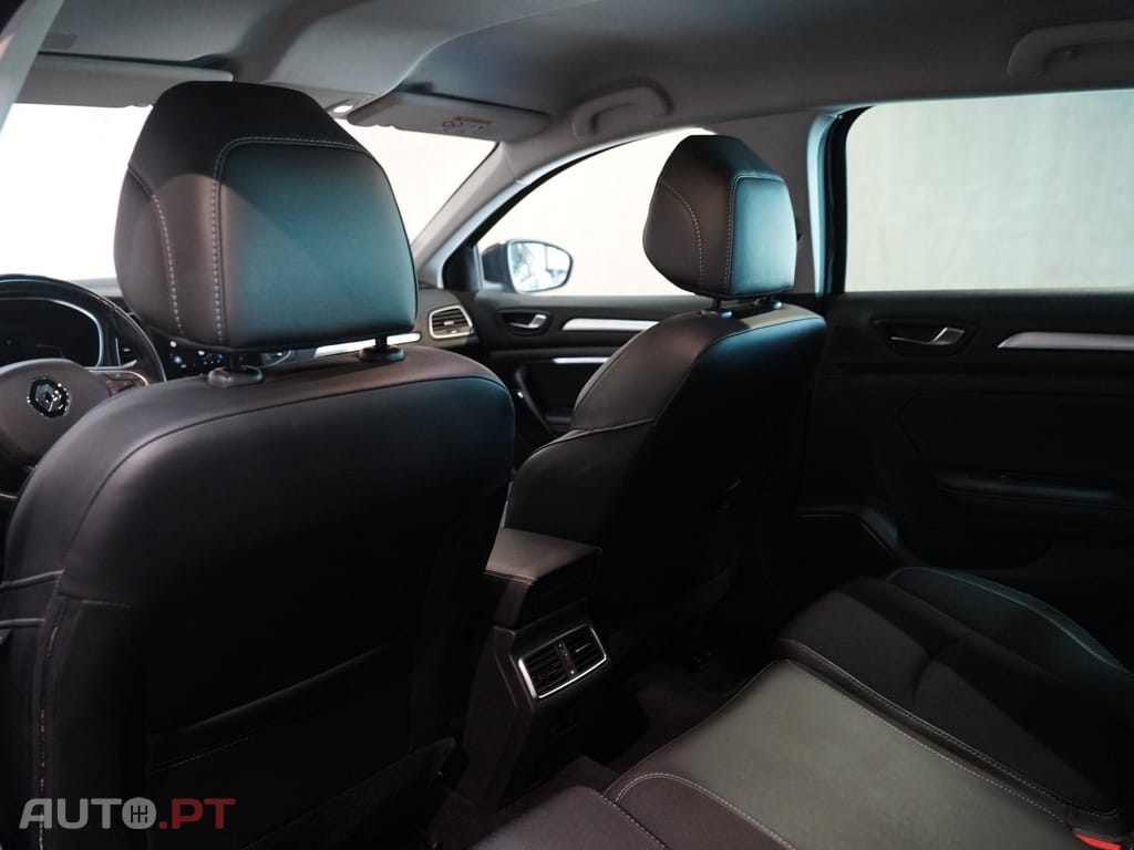 Renault Mégane Sport Tourer 1.5 Blue dCi Intens