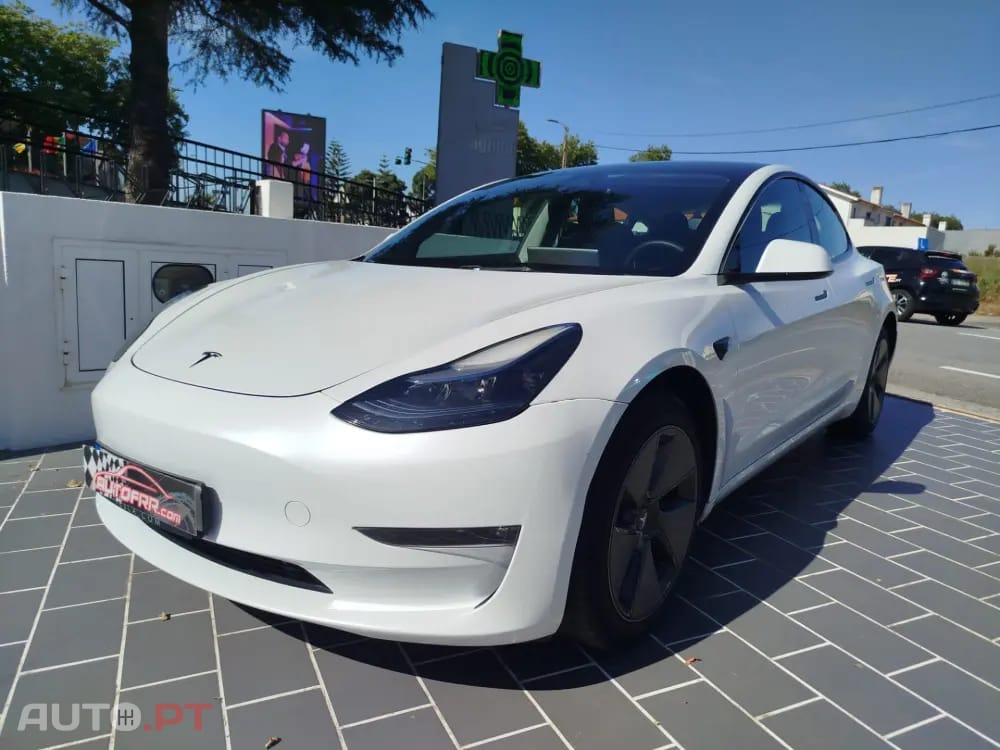 Tesla Model 3 Long Range Tração Traseira