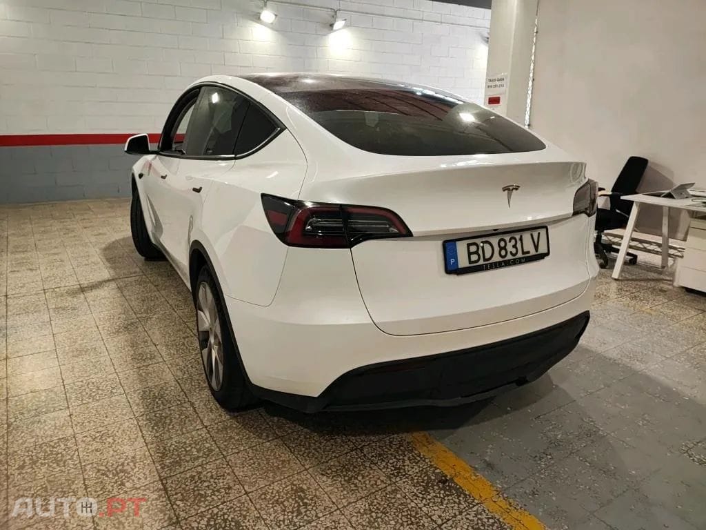 Tesla Model Y Tração Traseira