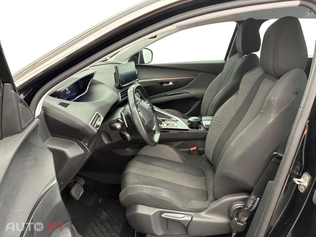 Peugeot 5008 1.2 PureTech Active Pack EAT8