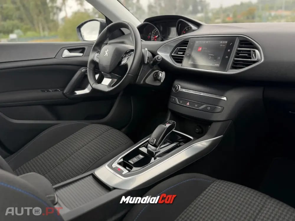 Peugeot 308 SW 1.2 PureTech Active EAT8
