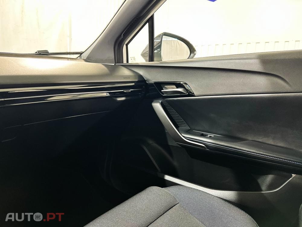 MG MG4 51 kWh Standard