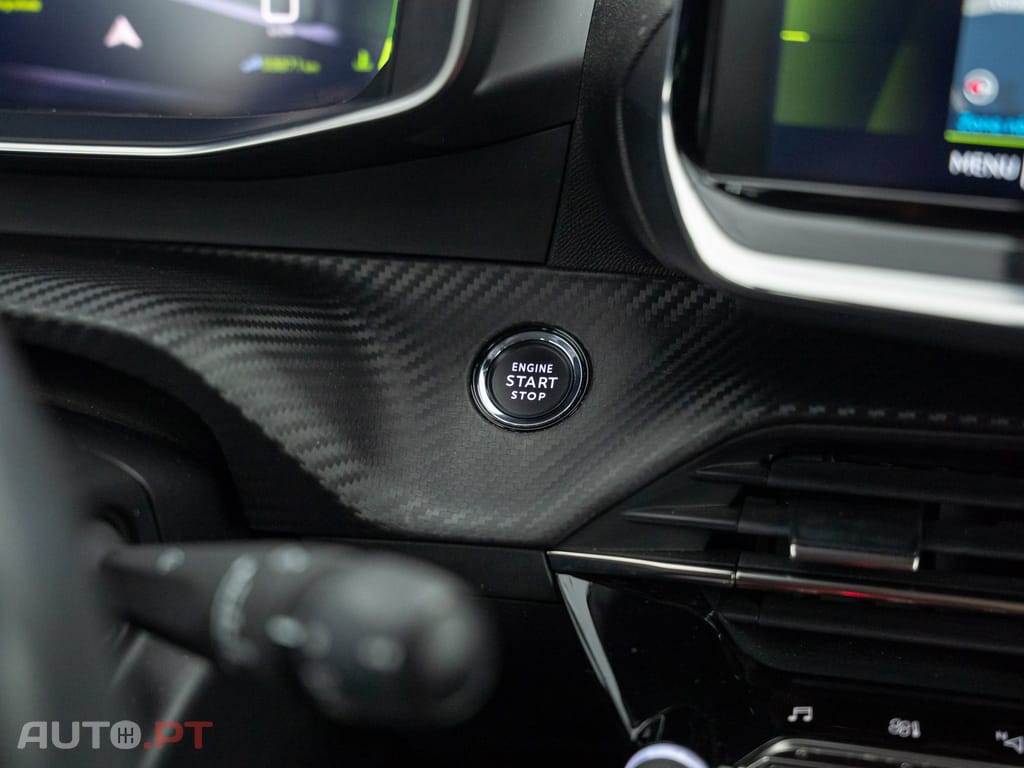 Peugeot 2008 1.2 PureTech Allure