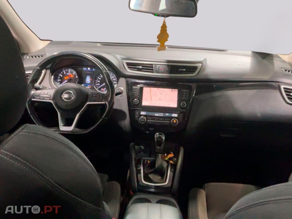 Nissan Qashqai 1.3 DIG-T N-Connecta