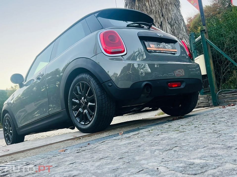 MINI Cooper One D Metropolitan
