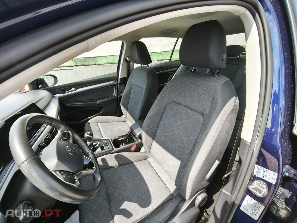 Volkswagen Golf 1.0 TSI Life