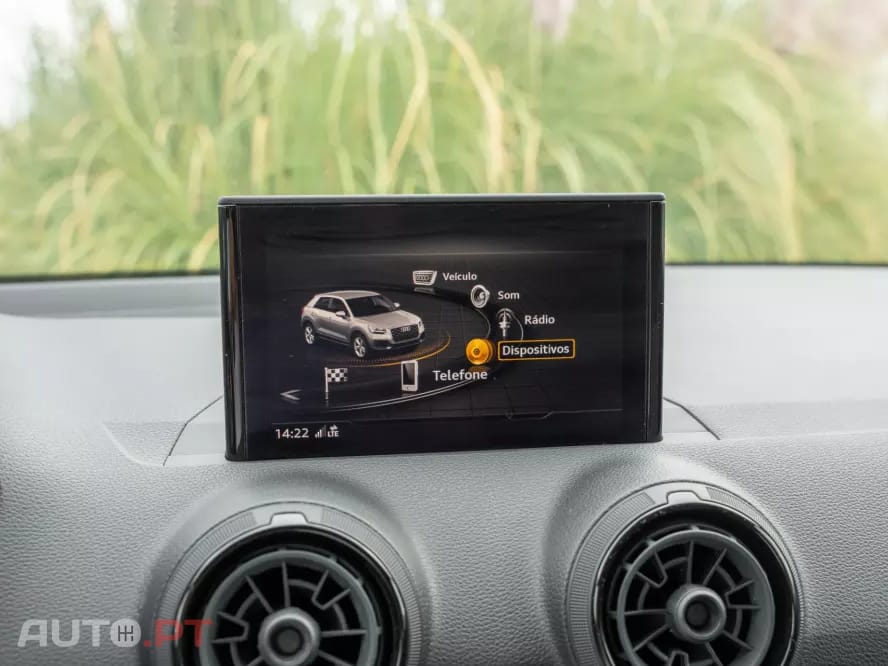 Audi Q2 30 TFSI Design S tronic