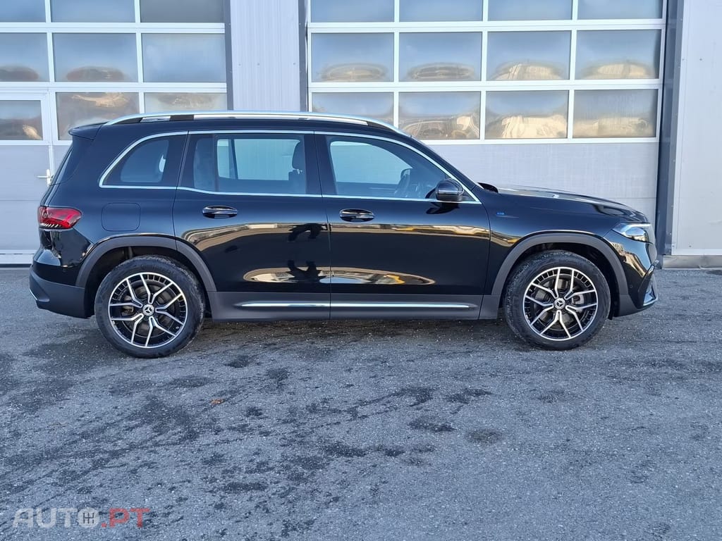 Mercedes-Benz EQB 300 4Matic AMG Line