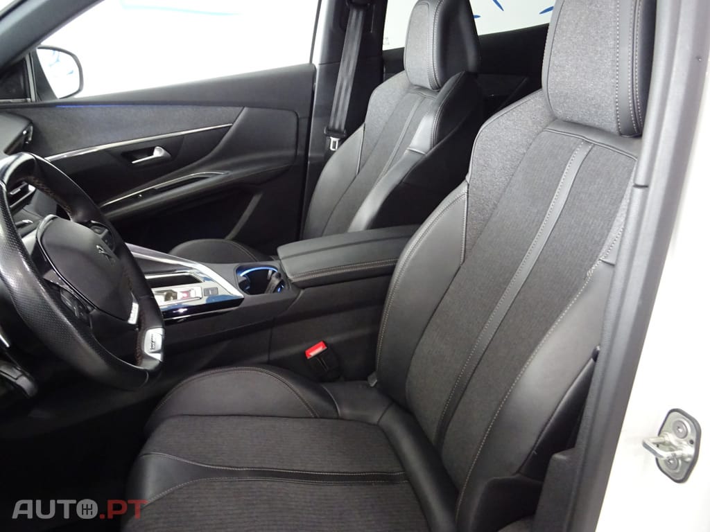 Peugeot 3008 1.5 BlueHDi GT Line EAT8