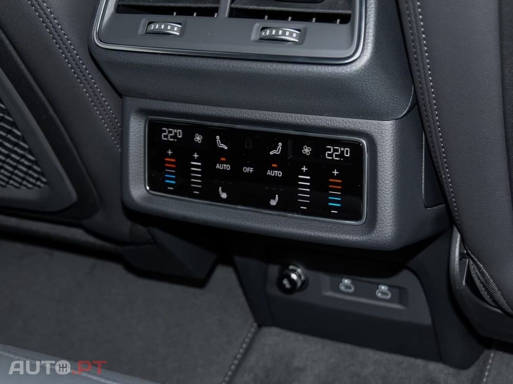 Audi Q8 E-Tron 50 quattro S LINE 