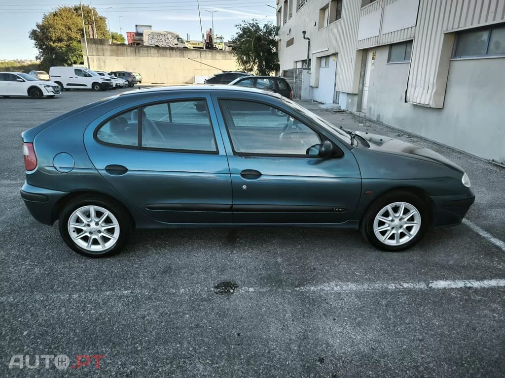 Renault Mégane 1.4 16V RXE AC