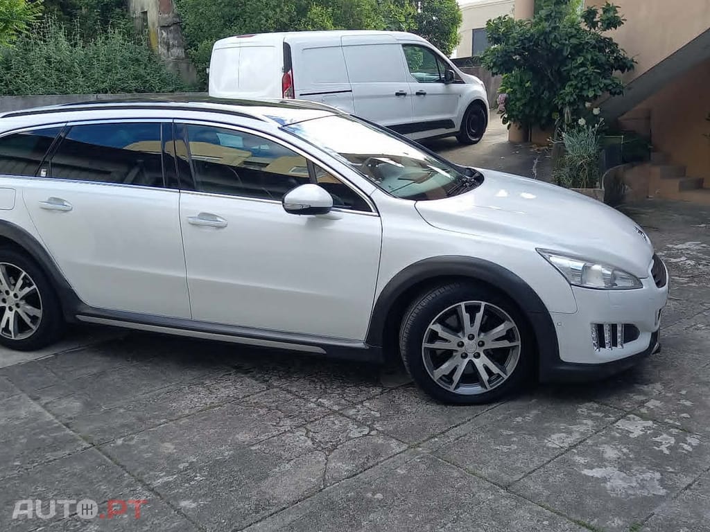 Peugeot 508 RXH 2.0HDI 4Hybrid 200cv Nacional