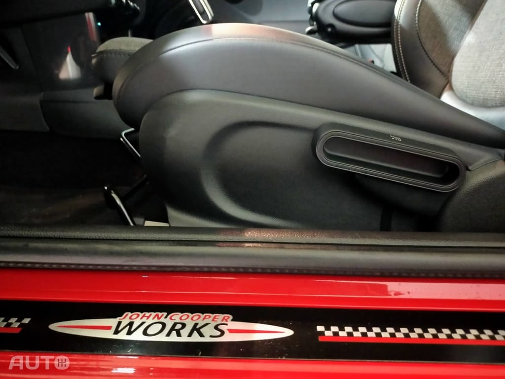 MINI Cooper Cooper Aut. JCW