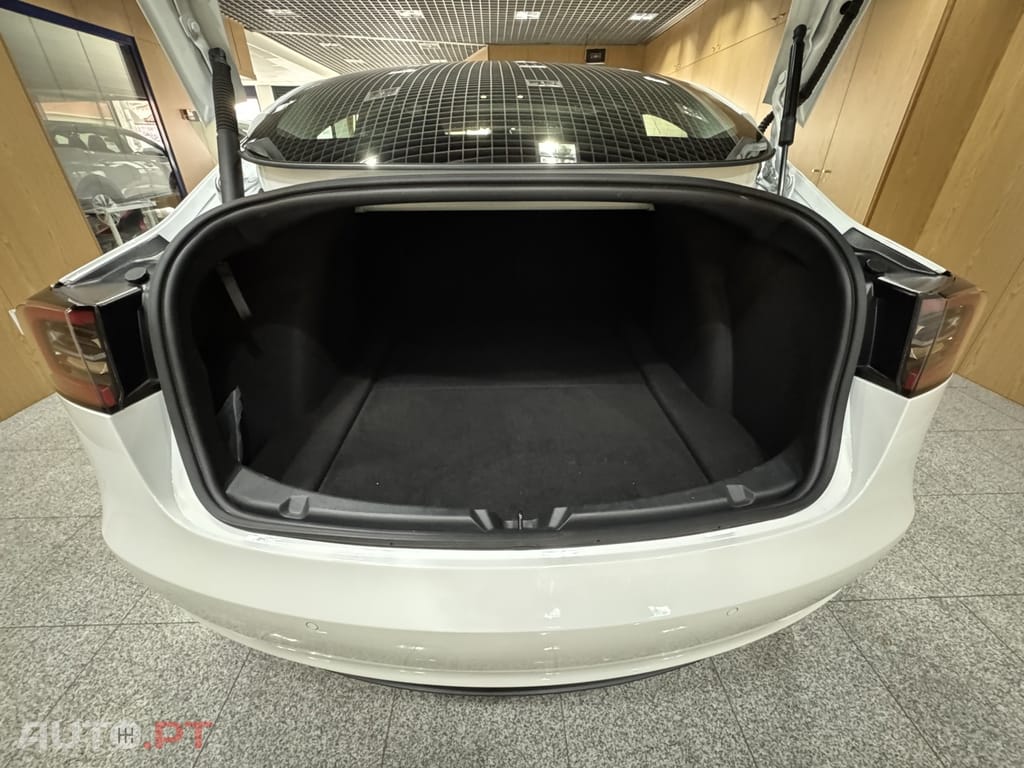 Tesla Model 3 Long Range Tração Integral
