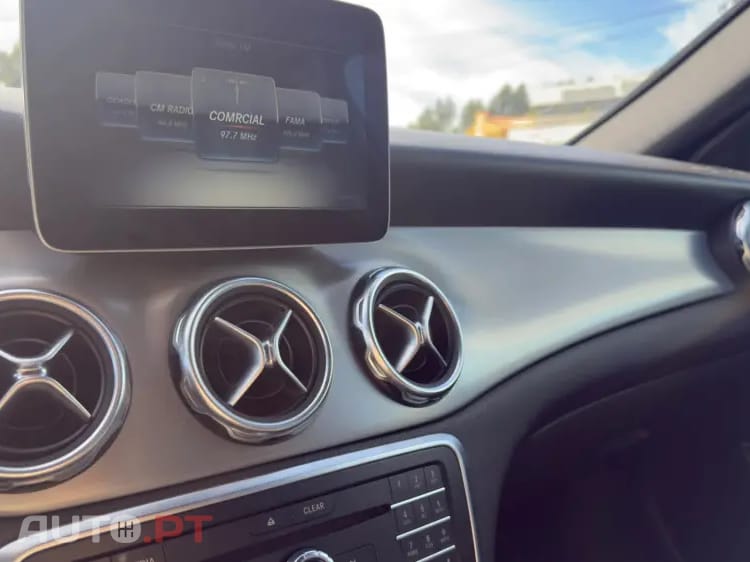 Mercedes-Benz GLA 200 d AMG Line