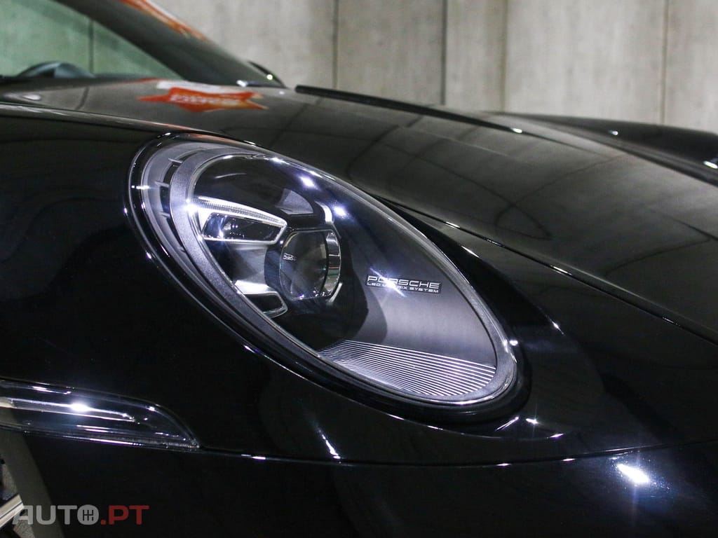 Porsche 992 GT3 Touring Package