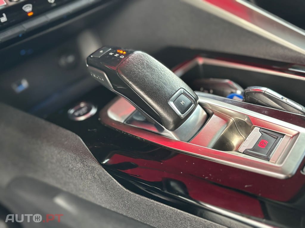 Peugeot 3008 1.5 BlueHDi GT Line EAT8