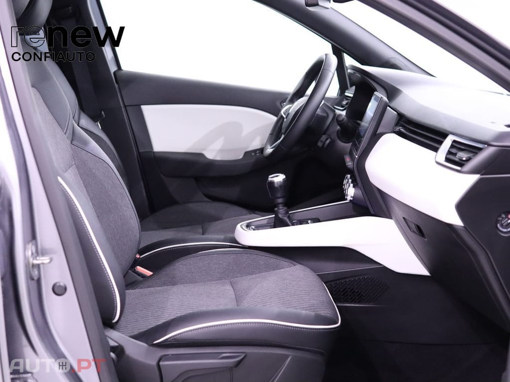 Renault Clio 1.0 TCe Techno Bi-Fuel