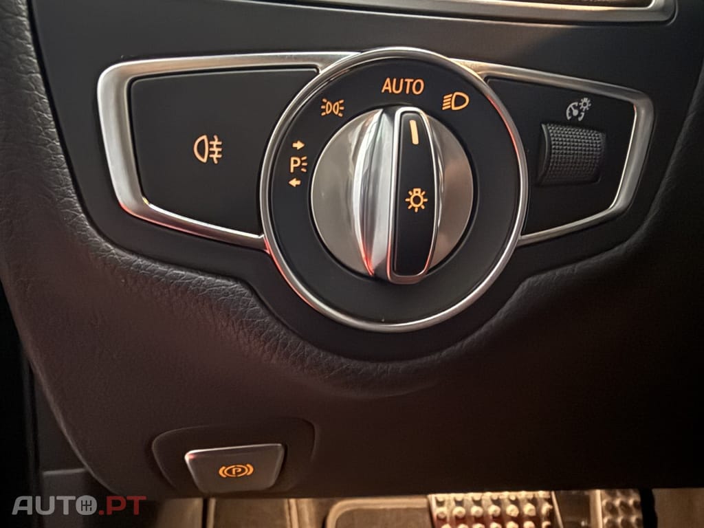 Mercedes-Benz C 300 de AMG Line