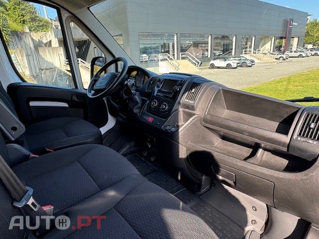Peugeot Boxer 2.2 BlueHDi 335 L3 CD