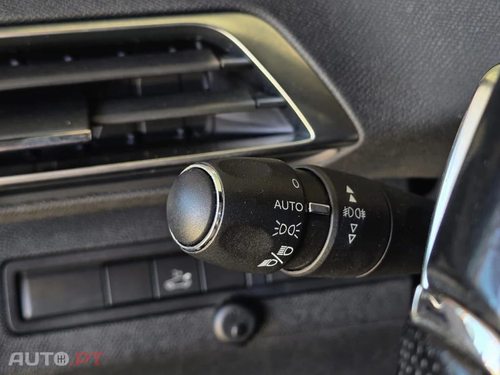 Peugeot 3008 2.0 BlueHDi GT EAT8
